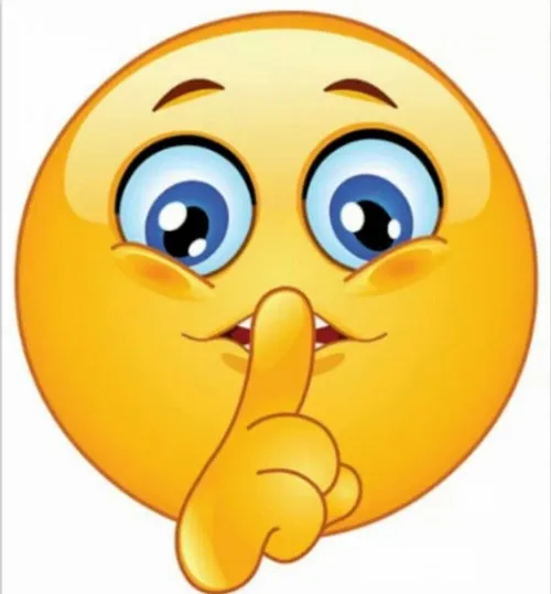 Icon hài ngón tay trước môi, thần thái chuẩn GenZ.