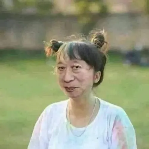 Ảnh troll Ảnh chế Tokuda ghép bối cảnh thầy giáo gây cười