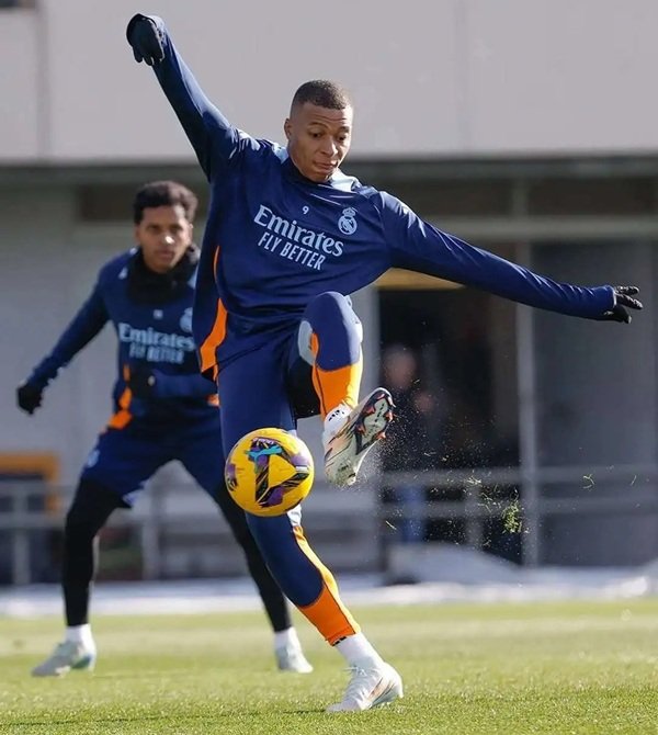 Meme Mbappe (8)