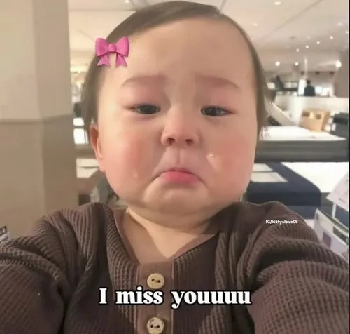 Khi biểu cảm buồn lại thành trend đáng yêu nhất năm