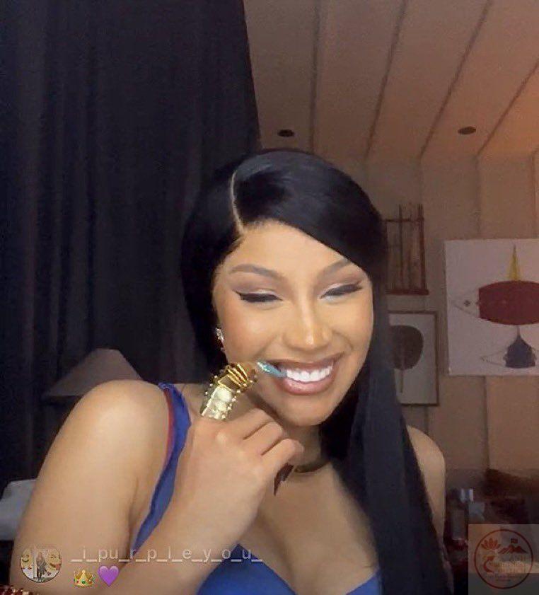 100+ Cardi B meme và loạt ảnh chế cực thú vị từ nữ rapper