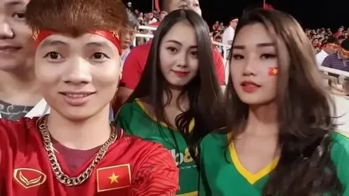 Meme hài tái hiện biểu cảm “ngầu lòi” của Khá