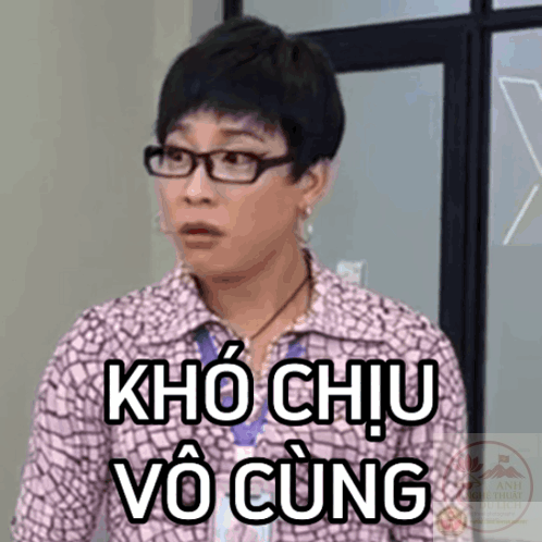 Khó chịu vô cùng meme - Chị khó chịu chế gây bão