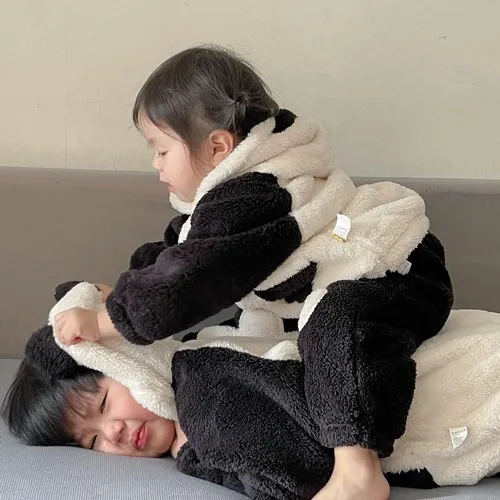 Ảnh chế bé dỗi y như trong K-drama