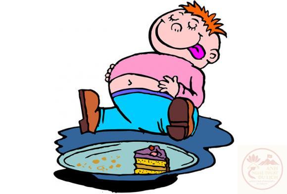 Tuyệt chiêu làm dịu dạ dày khi lỡ ăn quá no