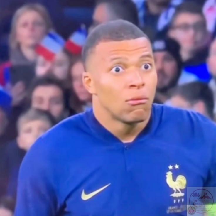 120+ meme Kylian Mbappe ngạc nhiên bá đạo ngôi sao bóng đá