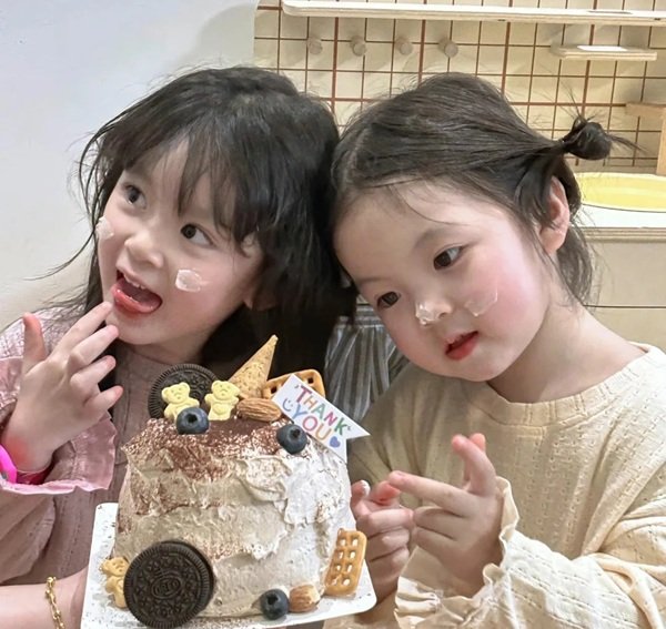 avatar đôi bạn thân nữ​ 36