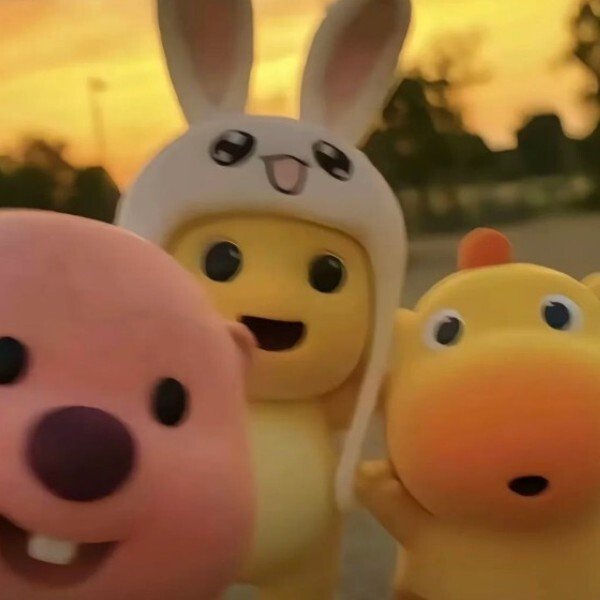 Avatar nhóm 3 người cute dành cho hội bạn thân trên mạng xã hội